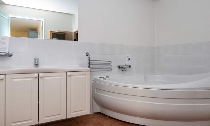 Sondervig Apartment | 4 person holiday home in Ringkøbing-By Traum