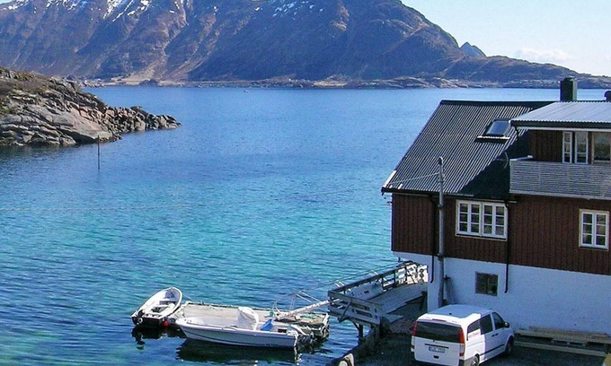 Ballstad House | 4 person holiday home in Gravdal
