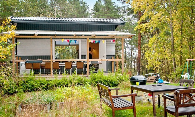 Ingaro House | 4 person holiday home in INGARÖ