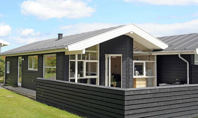 Dageløkke House | 4 person holiday home in Tranek r