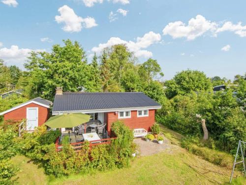 Grena Strand House | 4 person holiday home in Grenaa-By Traum