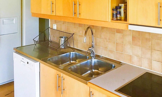 Asbro House | 4 person holiday home in ÅSBRO