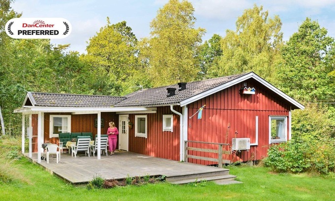 Svarvaremala House | 4 person holiday home in HALLABRO-By Traum