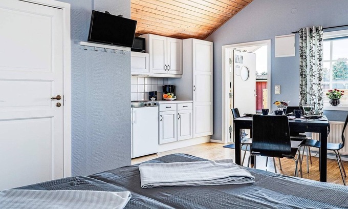 Byxelkrok House | 4 person holiday home in LÖTTORP