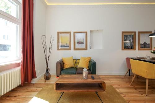 Wilmersdorf Apartment | 4 Personen Altbau Apartment nahe Kurfürstendamm - Romeo & Julia
