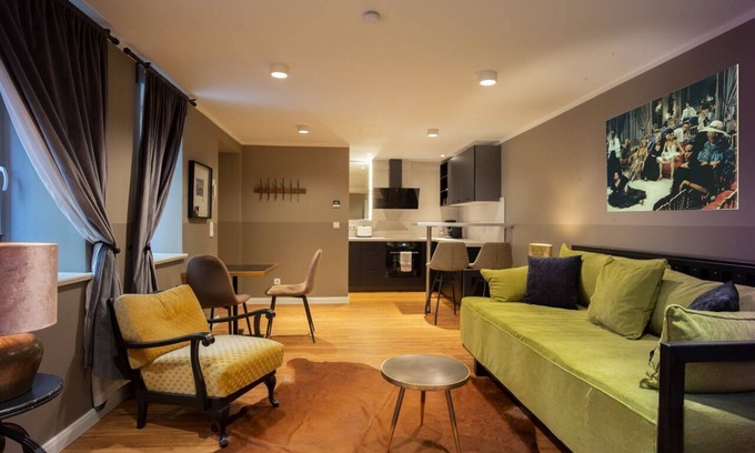 Altlindenau Apartment | 4 PERSONS Apartment | 48 m2