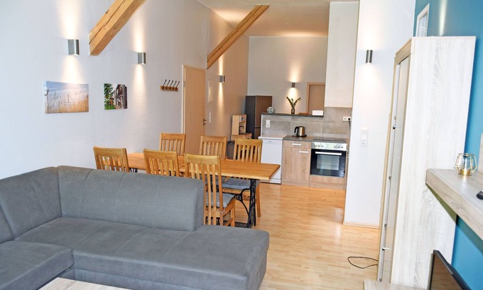 Altefaehr Apartment | 4-room vacation apartment Sellin with beautiful park view - Holiday apartments on Rügen