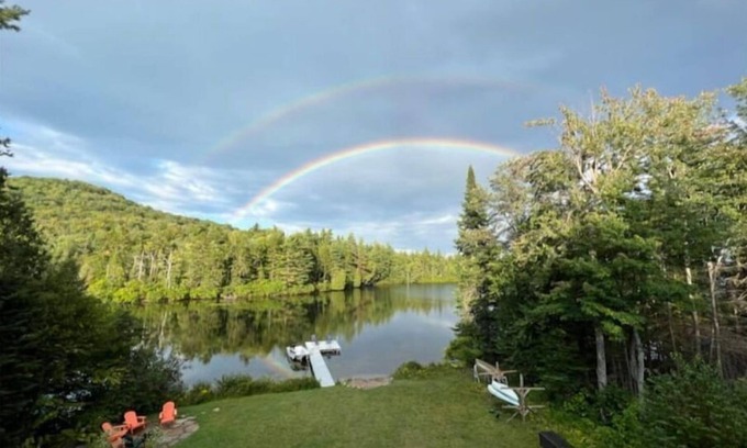 Vermontville House | 4 Seasons New Home on Beautiful Loon Lake