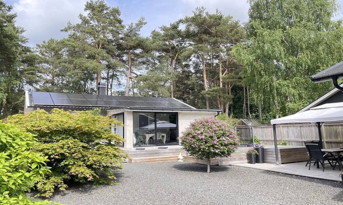 Sandskogen House | 4 star holiday home in LÖDDEKÖPINGE