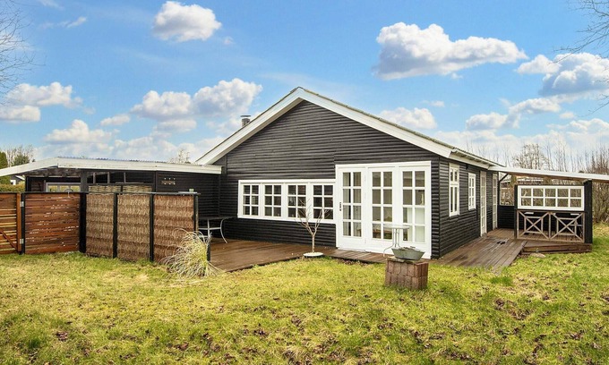 Grena Strand House | 4 star holiday home in Grenaa-By Traum