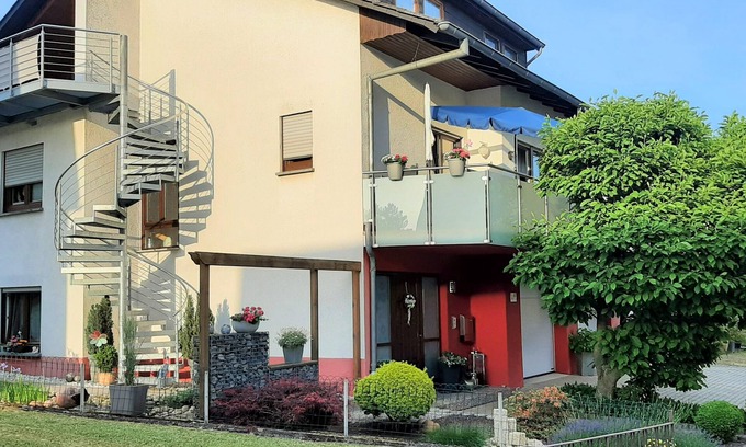 Ockfen Condo | 4 * -star holiday home with a special flair in the wine and holiday Ockfen