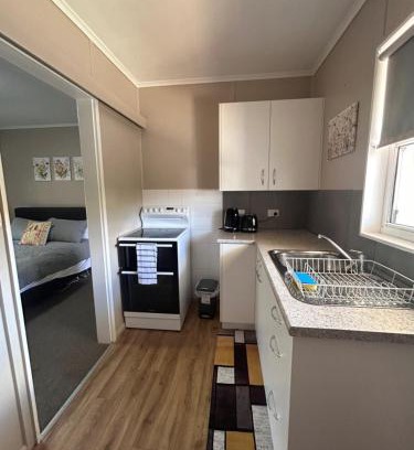 Canowindra Apartment | #4 Waddell Studio Apartment
