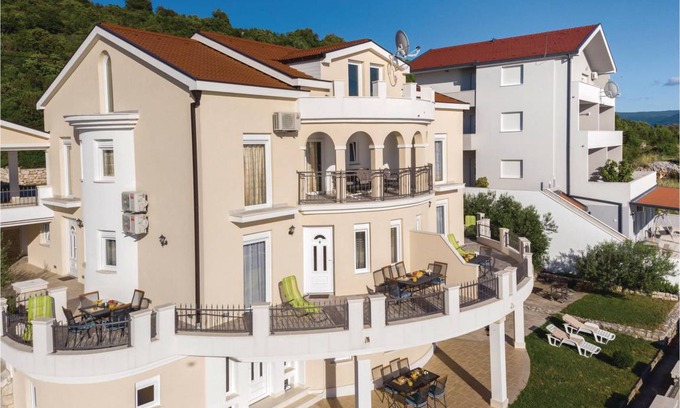Komarna Apartment | 40 m² Apartment ∙ 1 bedroom ∙ 4 guests