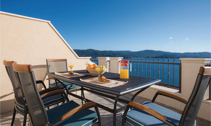 Komarna Apartment | 40 m² Apartment ∙ 1 bedroom ∙ 4 guests