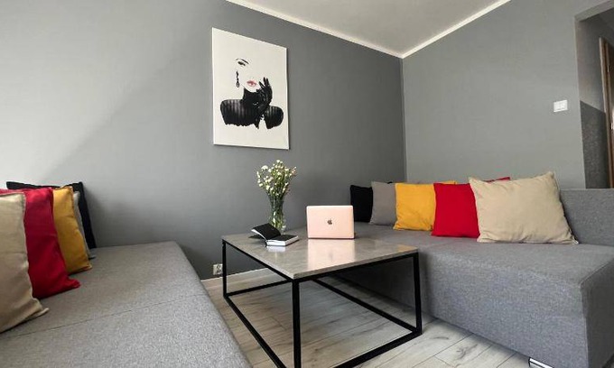 Tomaszow Mazowiecki Apartment | 40 m² Apartment ∙ 1 bedroom ∙ 6 guests