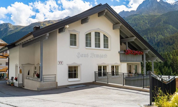 Mathon Apartment | 40 m² Apartment ∙ 1 bedroom ∙ 2 guests