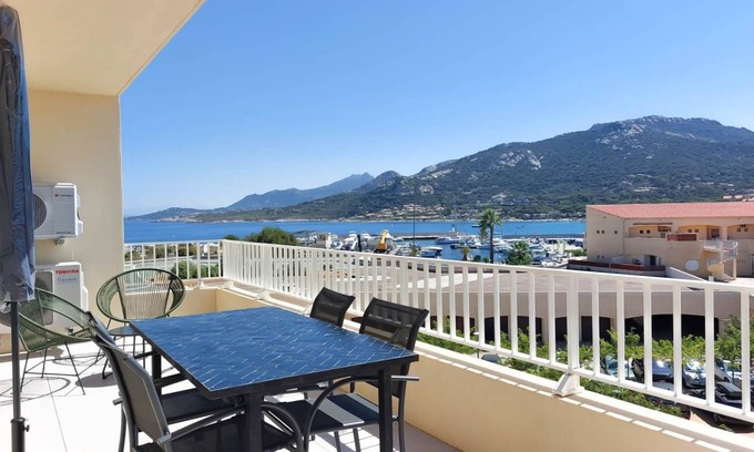 Marine de Saint Ambroggio Apartment | 40 m² Apartment ∙ 1 bedroom ∙ 4 guests