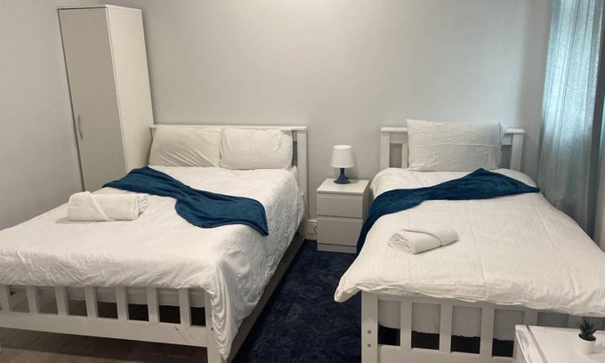 Acton Apartment | 40 m² Apartment ∙ 1 bedroom ∙ 3 guests