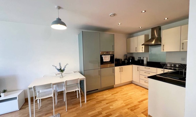 Dartford Apartment | 40 m² Apartment ∙ 2 bedrooms ∙ 4 guests