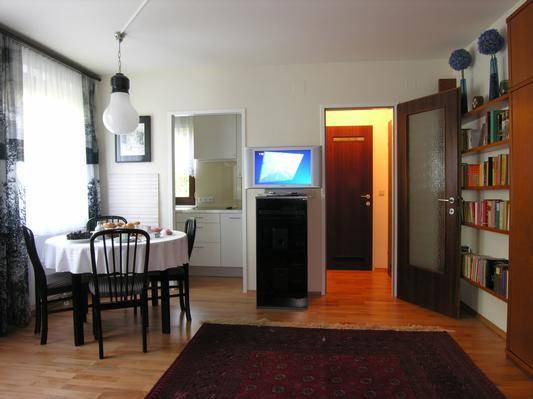 Rudolfsheim-Funfhaus Apartment | 40 m² Apartment ∙ 2 guests