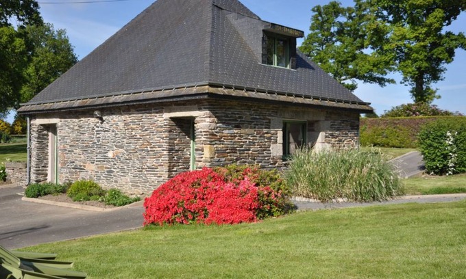 Laniscat House | 40 m² Gîte ∙ 1 bedroom ∙ 2 guests