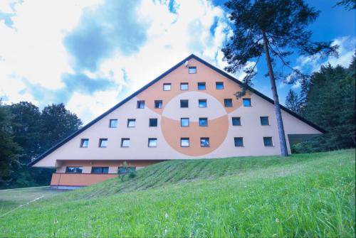 Svratka Hotel | 40 m² Hotel ∙ 5 guests