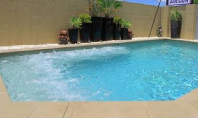 Bundaberg West Hotel | 40 m² Motel ∙ 4 guests
