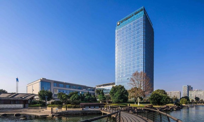 Wujiang Hotel | 400 m² Hotel ∙ 5 guests