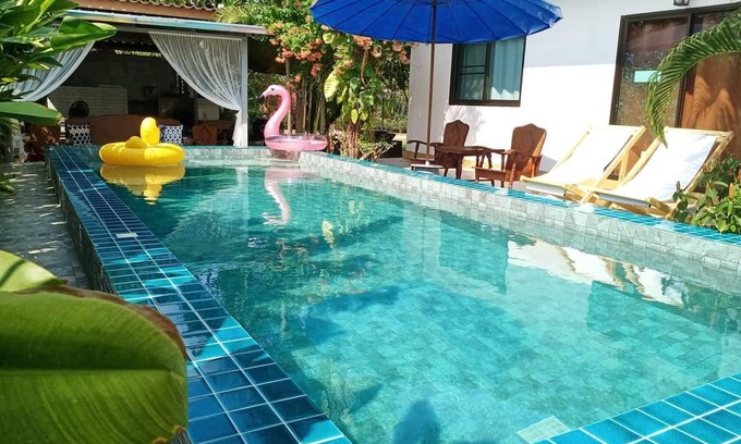 Sattahip House | 400 m² House ∙ 3 bedrooms ∙ 10 guests