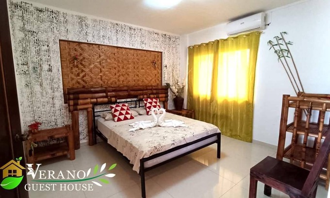 Central Visayas House | 400 m² House ∙ 5 bedrooms ∙ 2 guests