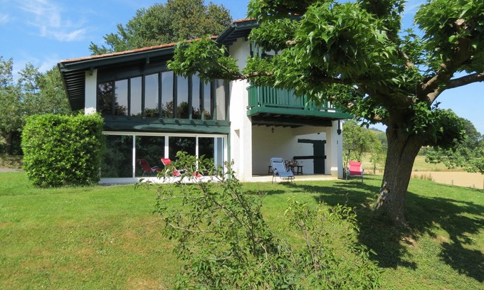 Souraide House | 4000 sq.m. house with trees. Hiking, fishing, lake, mountains. 5 km from St. Pée