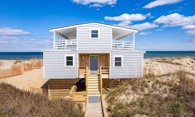 South Nags Head House | 405 - South Nags Head Ocean-Front with Panoramic Ocean Views