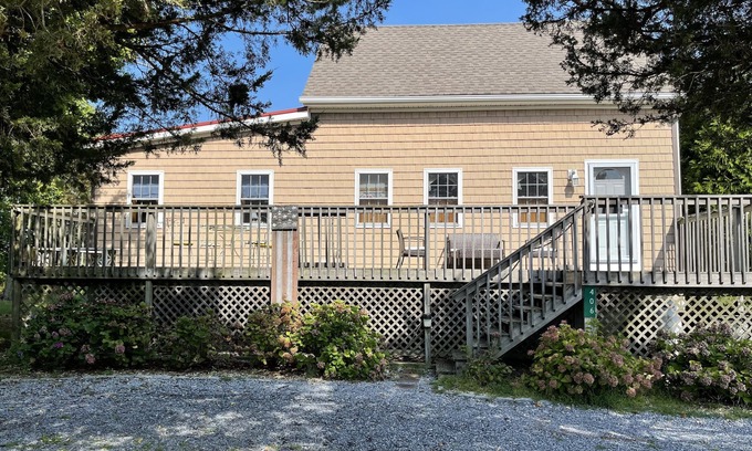 Lewes House | 406 E Market - great location on Lewes Beach!
