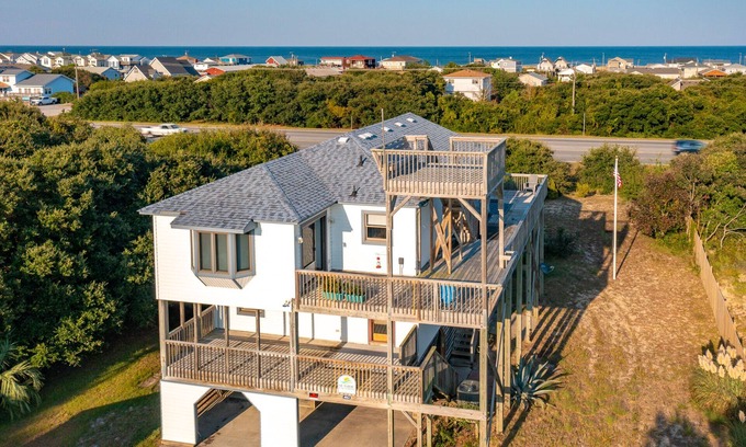 Sea Scape House | 4062 Denna's Favorite Place * 8 Min Walk to Beach