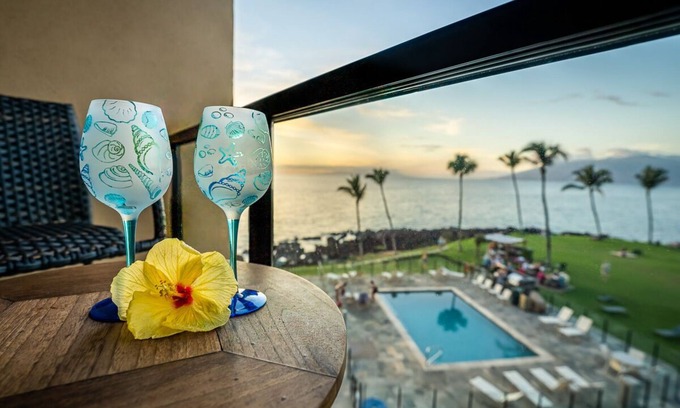Kihei Condo | 407 - Gorgeous Oceanfront one bedroom unit!