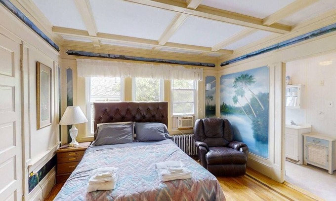 Old Orchard Beach Apartment | 40A. Two bedroom unit with views of the beach!