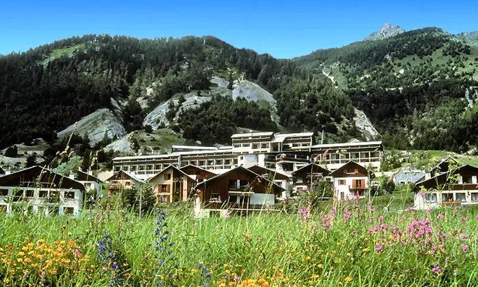 Guillestre Apartment | 41 m² Apartment ∙ 2 bedrooms ∙ 5 guests
