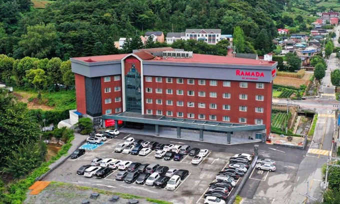 Chungju Hotel | 41 m² Hotel ∙ 8 guests