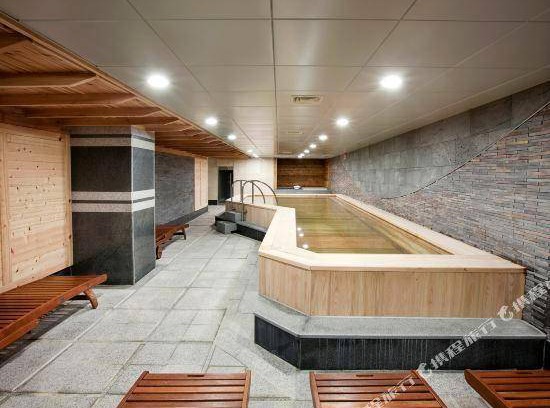 Asan Hotel | 41 m² Hotel ∙ 10 guests