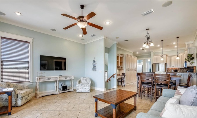 Silver Sands Beach House | 4118 Utes Street - Lazy Beach - 4 Bedroom / 4 Bathroom (Sleeps 13)