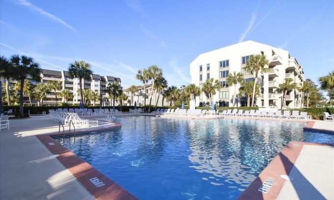 Hilton Head Island Condo | 412 Shorewood, Oceanfront, Zero Entry Pool & Spa, Free Golf