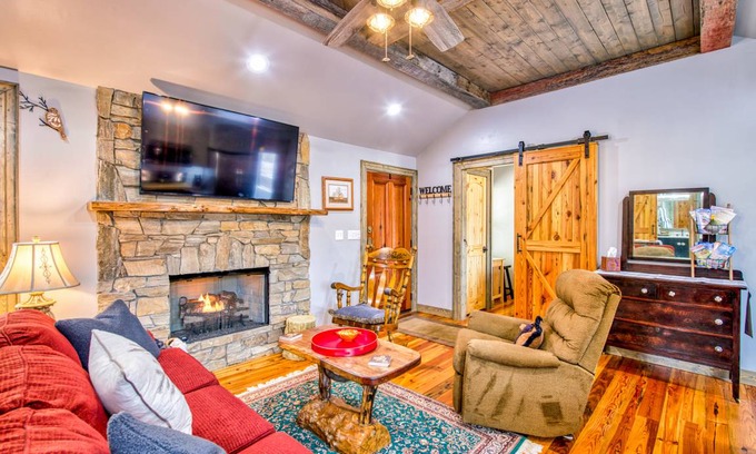 Swannanoa Cottage | 42 m² Cabin ∙ 2 bedrooms ∙ 4 guests