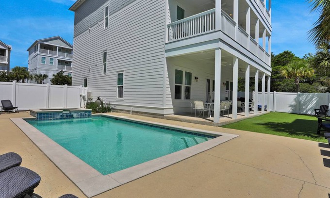 Inlet Beach House | 426 m² House ∙ 8 bedrooms ∙ 24 guests