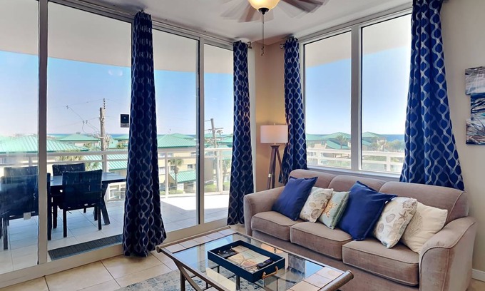 Fort Walton Beach Condo | 43 m² Condo ∙ 1 bedroom ∙ 4 guests