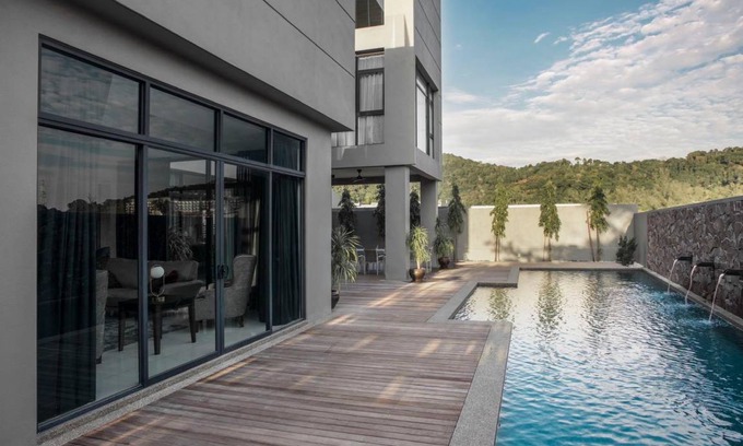 Pantai Tengah Villa | 431 m² Villa ∙ 4 bedrooms ∙ 12 guests