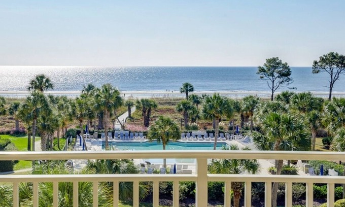 Hilton Head Island Villa | 433 Shorewood: 2 Bedroom Ocean View Villa, Free Bikes, Beach Chairs