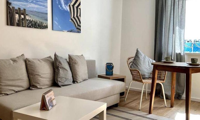 Burglengenfeld Apartment | 44 m² Apartment ∙ 2 guests