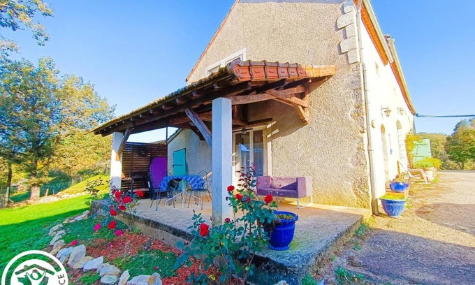 Berganty House | 45 m² Gîte ∙ 2 guests