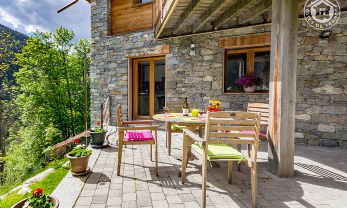 Peisey-Nancroix House | 45 m² Gîte ∙ 2 bedrooms ∙ 4 guests