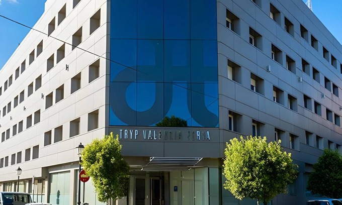 Benimamet Hotel | 45 m² Hotel ∙ 127 guests